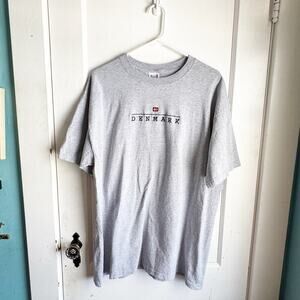Anvil Heather Gray Denmark Embroidered Logo Men’s T-Shirt Travel Size XL Europe
